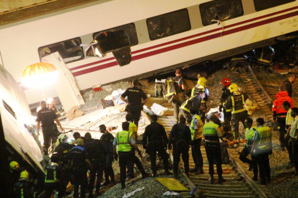 Accidente de tren en Angrois