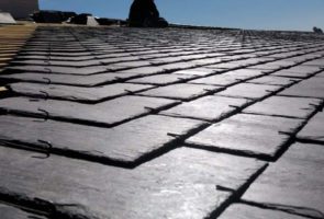 Pizarra natural en tejado