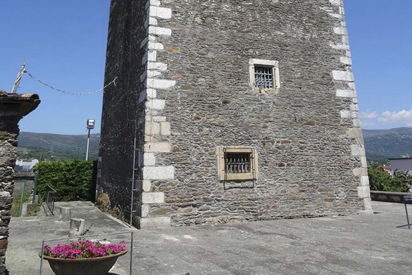 Torre del Homenaje de Viana do Bolo