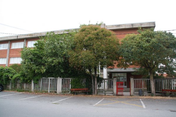 Imagen de la entrada del IES A Pinguela en Monforte de Lemos